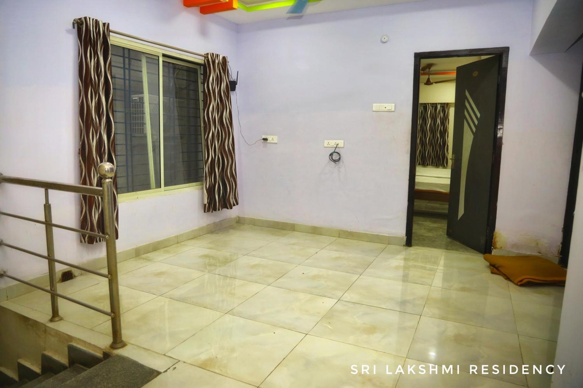 Sri Lakshmi Residency Hotel Tirupati Luaran gambar